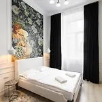 Apartamento Leogrand On Lychakivska 3 *