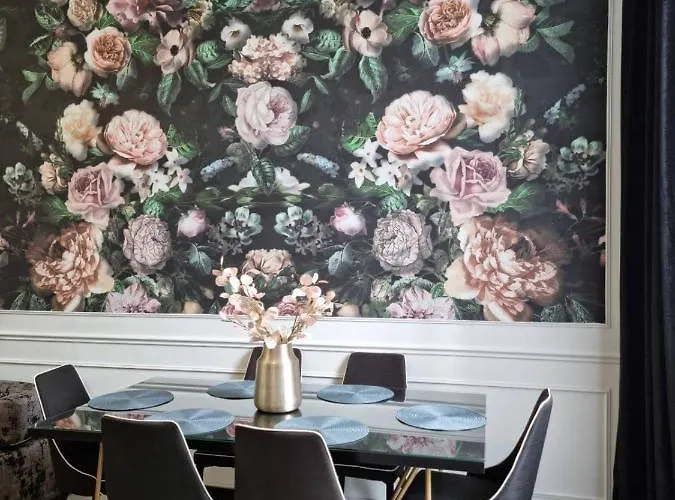 Leogrand On Lychakivska 3 *